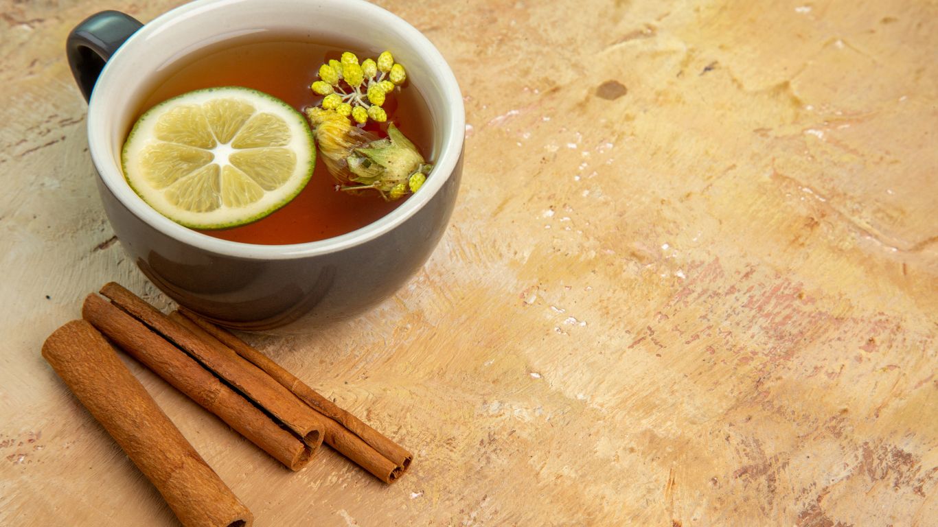 Cinnamon Tea: Balancing Blood Sugar